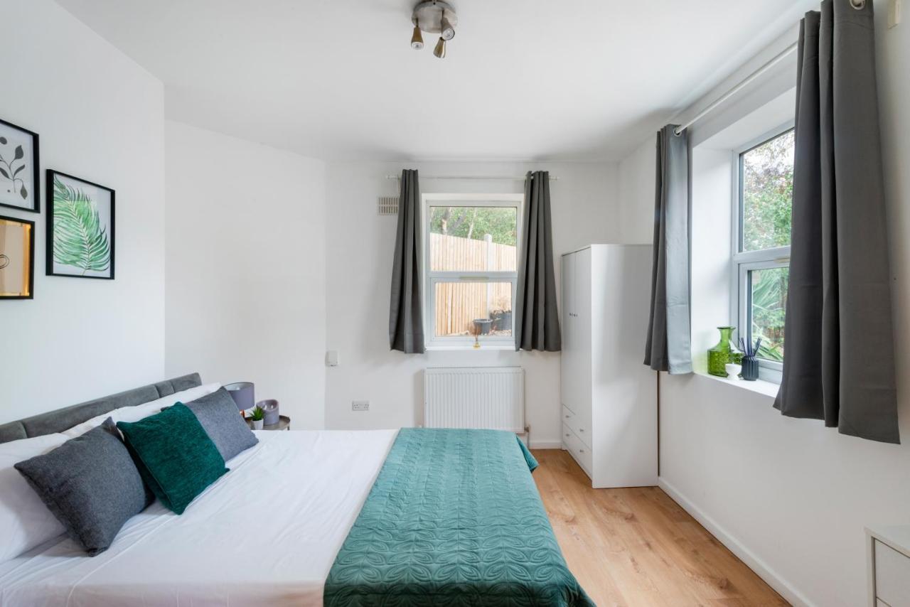 Apartments In Brixton Next Door To Brockwell Park Лондон Екстериор снимка