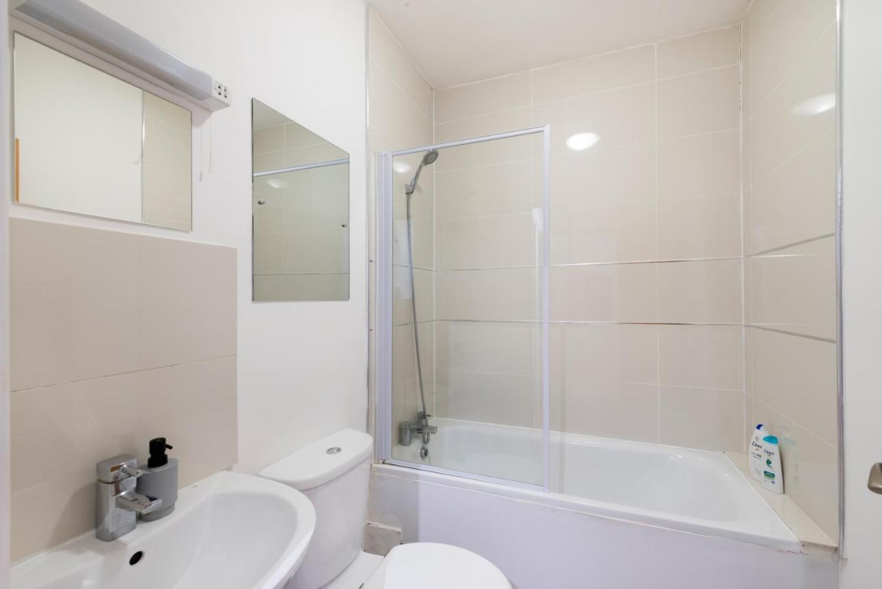 Apartments In Brixton Next Door To Brockwell Park Лондон Екстериор снимка