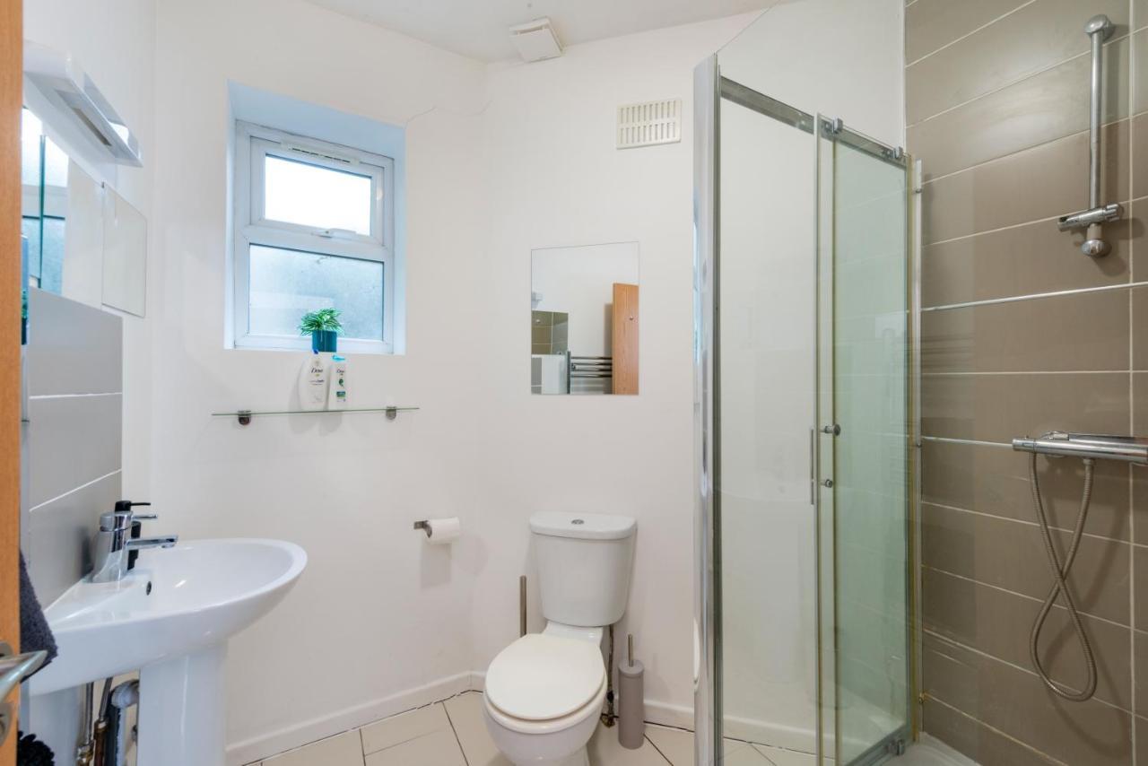 Apartments In Brixton Next Door To Brockwell Park Лондон Екстериор снимка