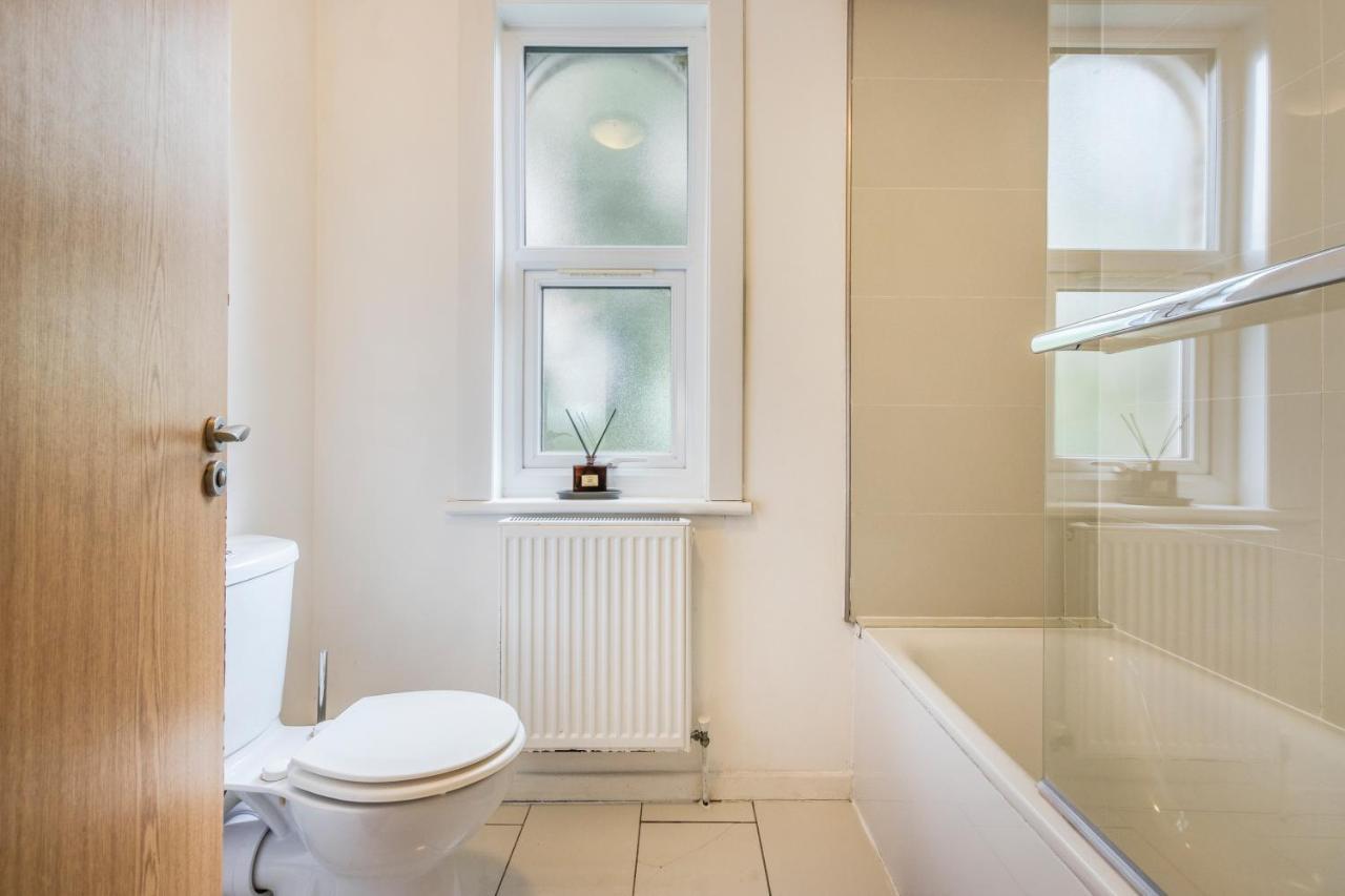 Apartments In Brixton Next Door To Brockwell Park Лондон Екстериор снимка